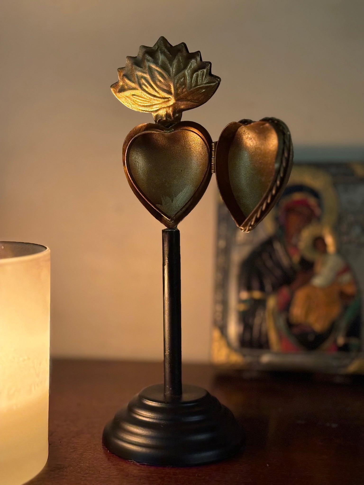 Standing Sacred Heart Reliquary